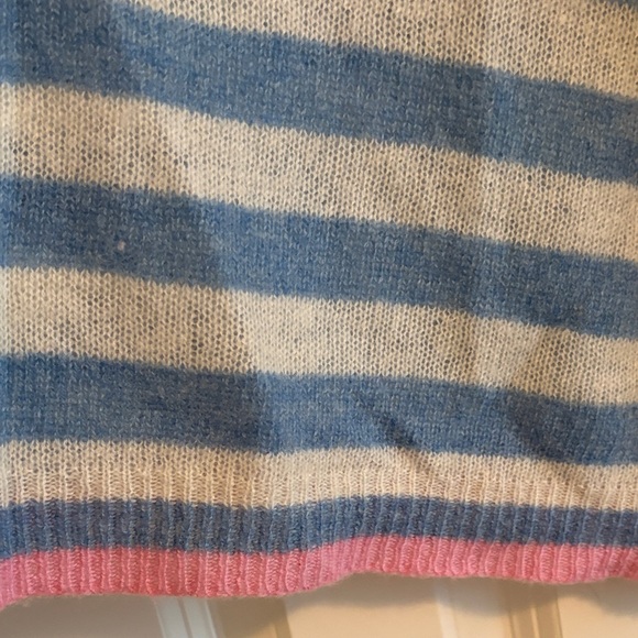 Jumper 123 100% Cashmere Blue and White Striped lightweight V-Neck Sweater - Picture 5 of 12